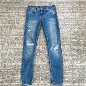 ZARA WOMENS SIZE 4 DENIM JEANS
